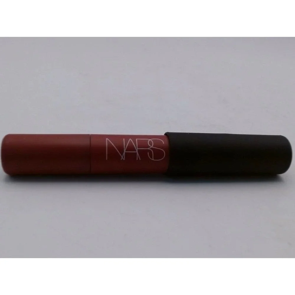 Nars - Powermatte, High Intensity Lip Pencil , 180 Walkyrie, BRAND NEW IN BOX